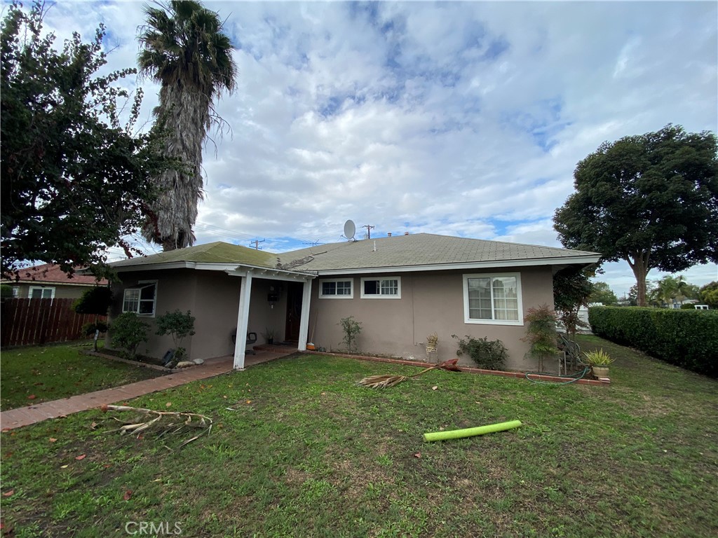 MLS #OC25265812 image #0