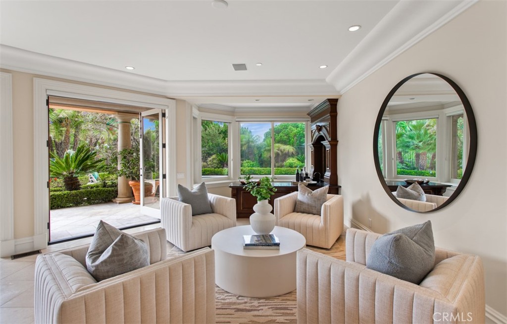 MLS #OC25265825 image #23