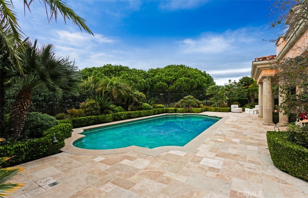 MLS #OC25265825 image #26