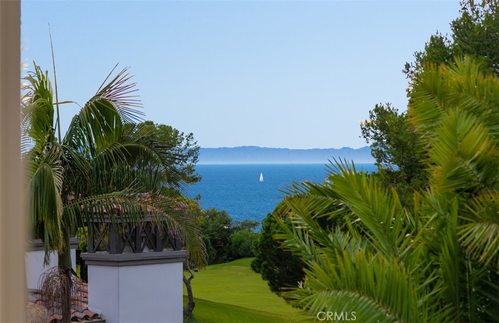 MLS #OC25265825 image #32