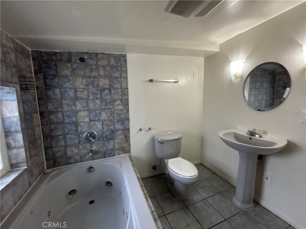 MLS #OC25265847 image #13