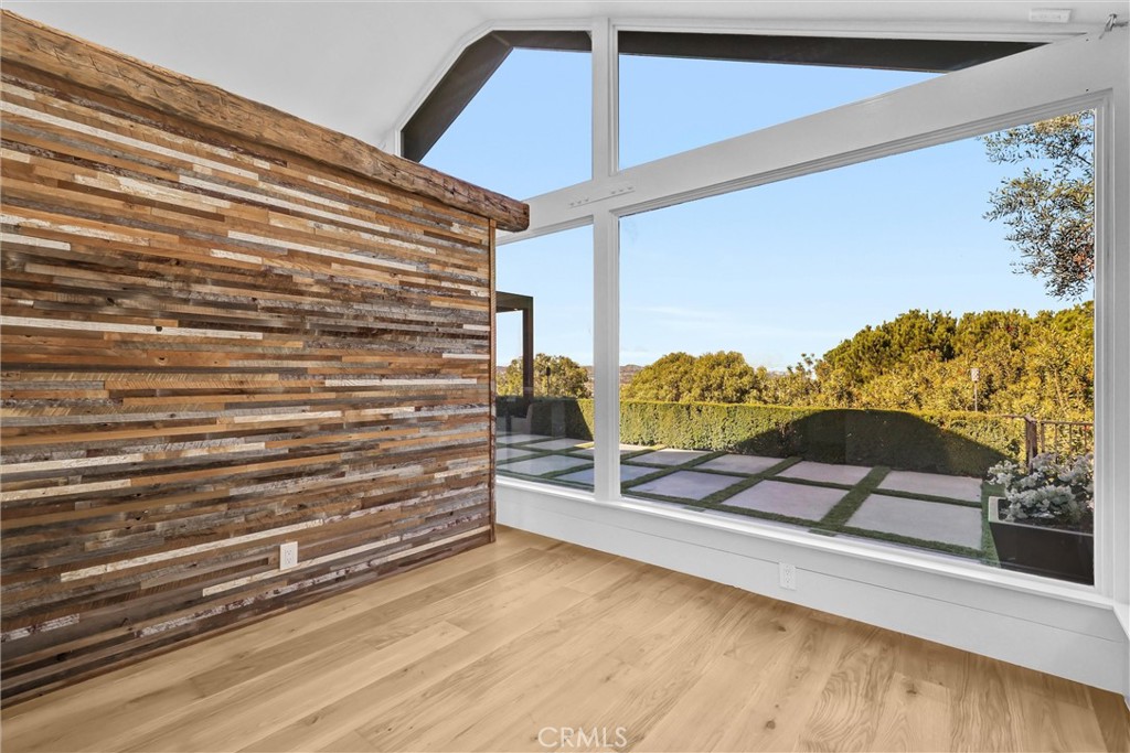 MLS #OC25265900 image #20