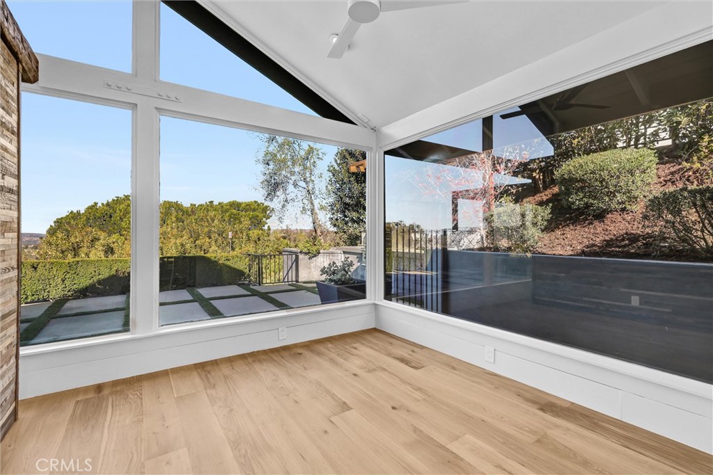 MLS #OC25265900 image #21