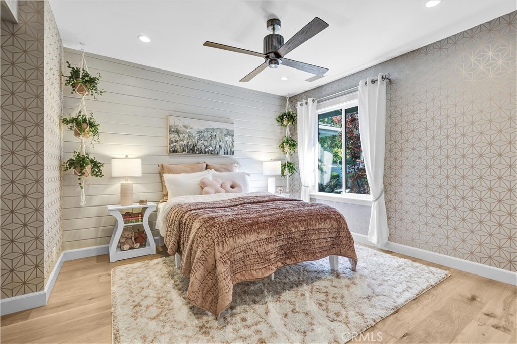 MLS #OC25265900 image #24