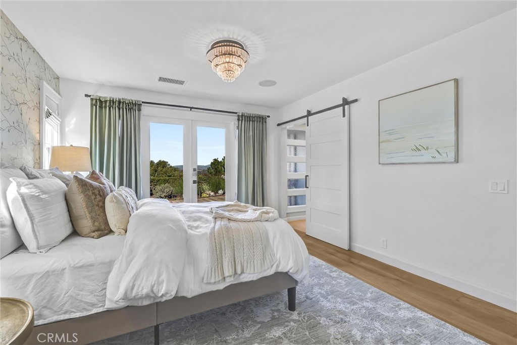 MLS #OC25265900 image #28