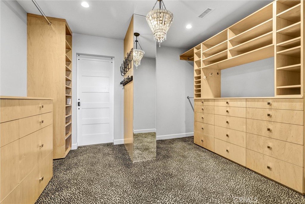 MLS #OC25265900 image #30