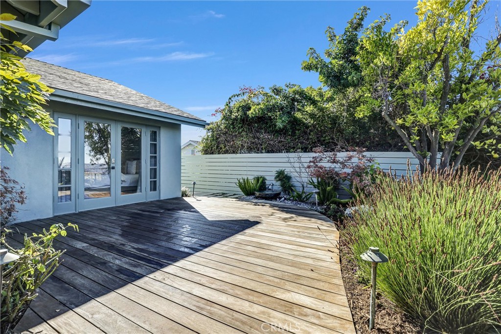 MLS #OC25265900 image #34