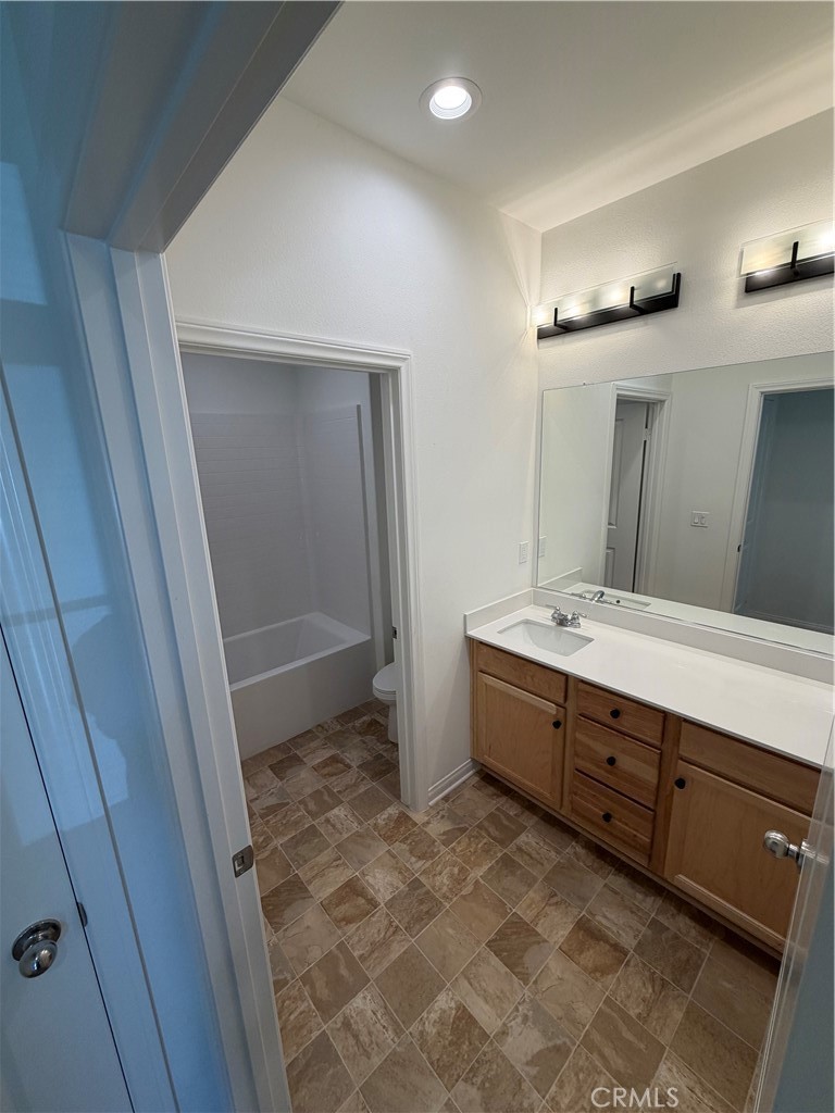 MLS #OC25265939 image #21