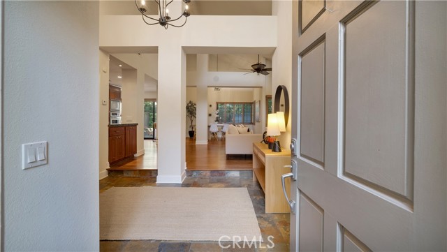 MLS #OC25265952 image #10