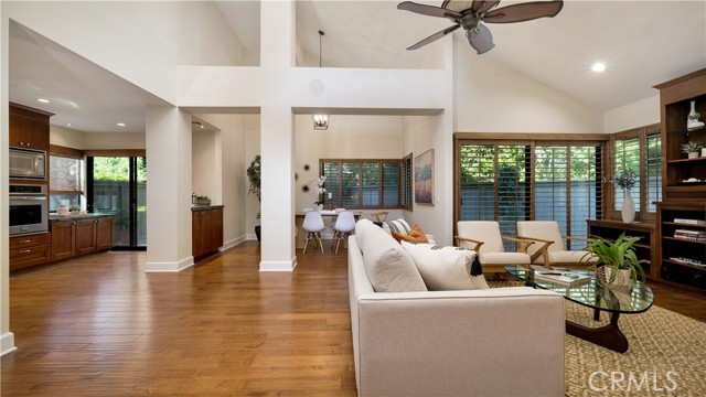 MLS #OC25265952 image #15