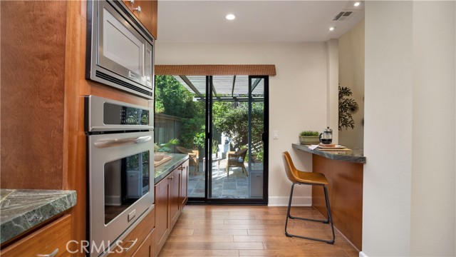 MLS #OC25265952 image #24