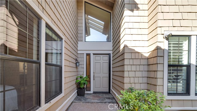 MLS #OC25265952 image #9