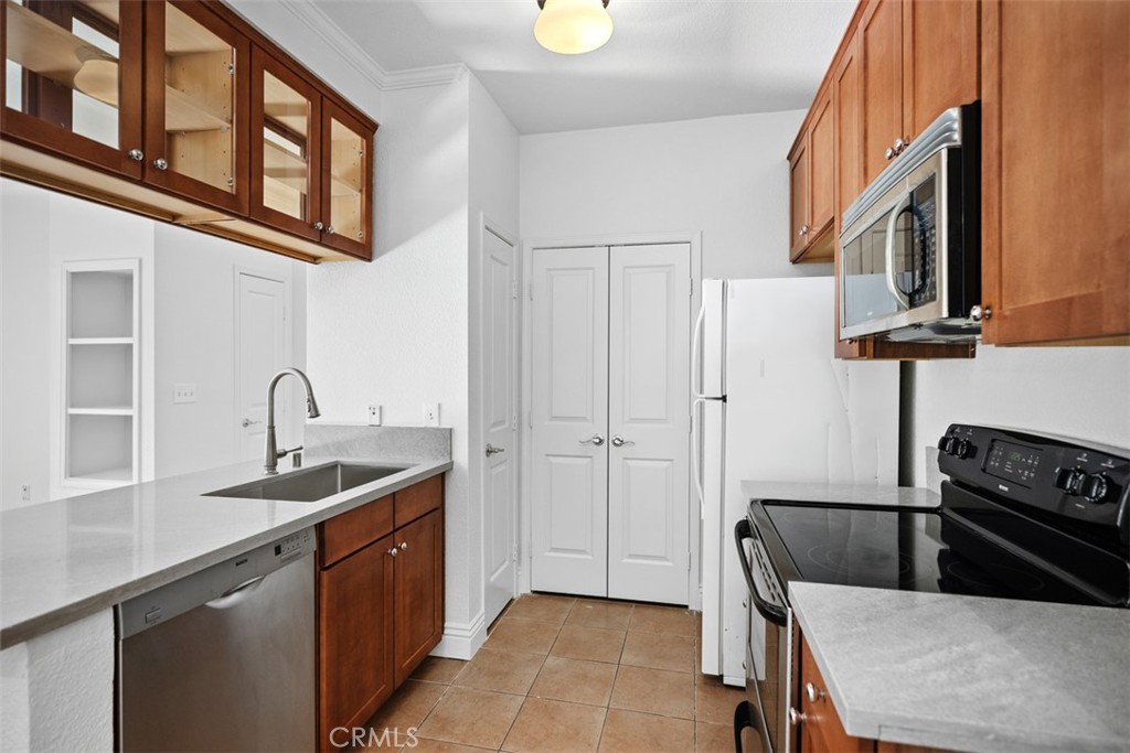 MLS #OC25265971 image #14