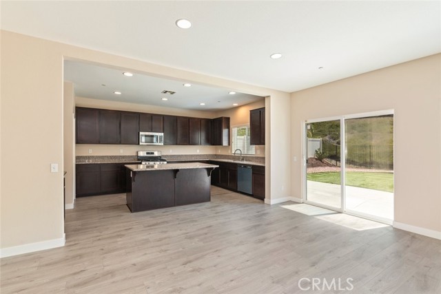 MLS #OC25265997 image #12