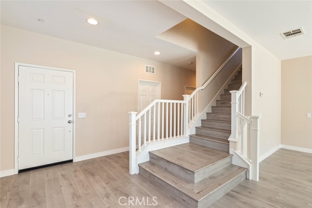 MLS #OC25265997 image #17