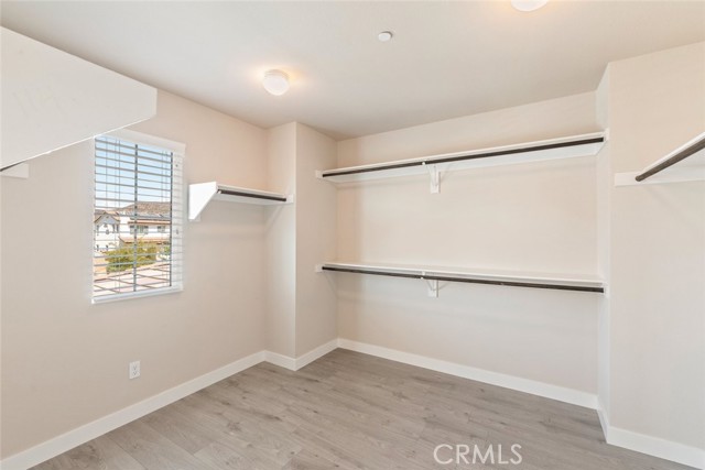 MLS #OC25265997 image #24