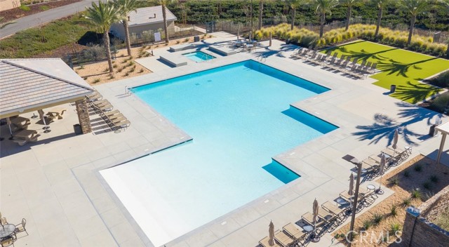 MLS #OC25265997 image #38