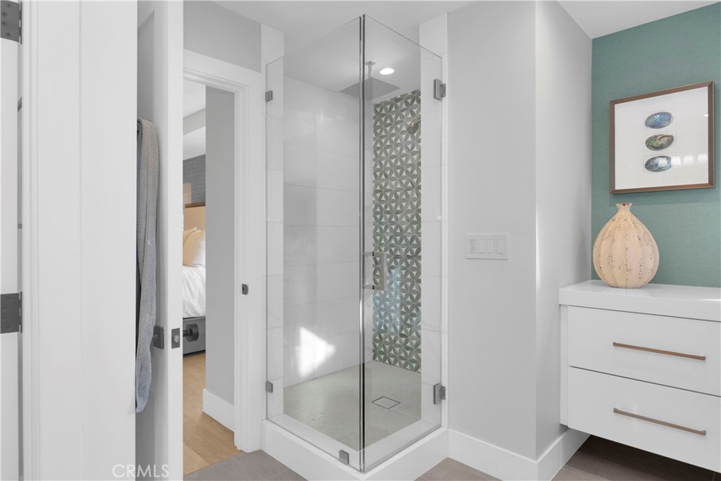 MLS #OC25265999 image #43