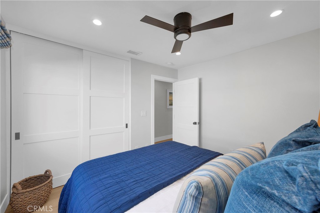 MLS #OC25265999 image #46