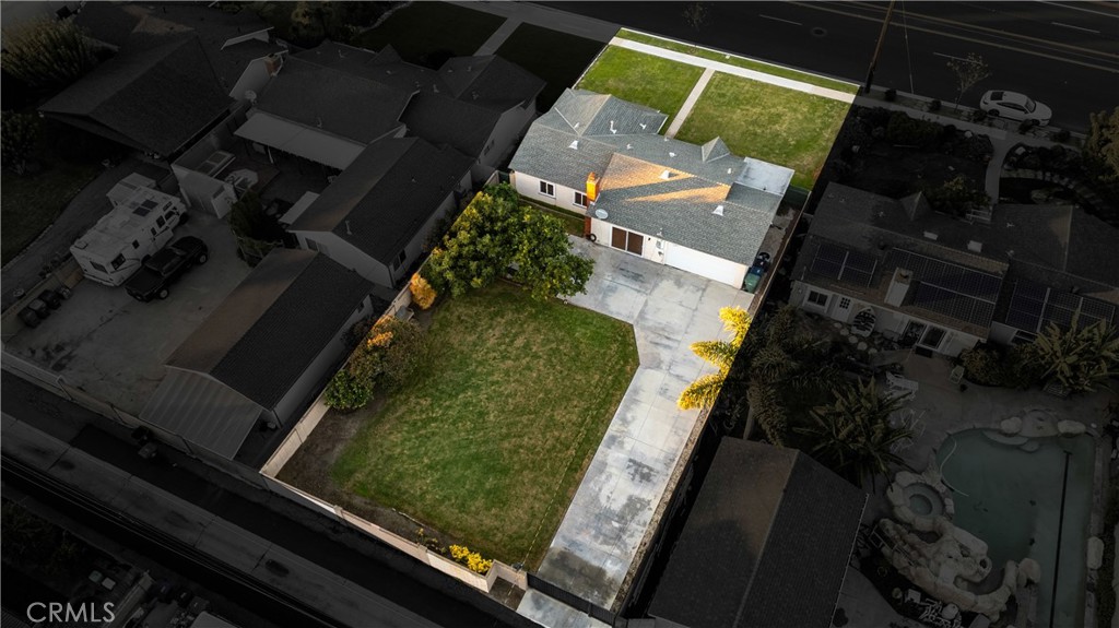 MLS #OC25266063 image #36