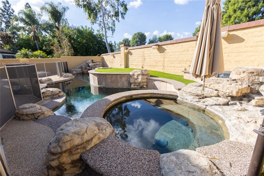 MLS #OC25266070 image #18