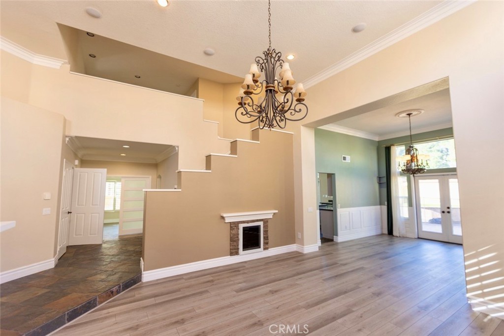 MLS #OC25266070 image #5