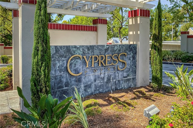 MLS #OC25200885 image #3