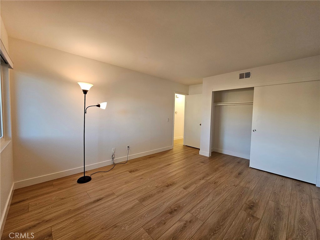 MLS #OC25266080 image #8