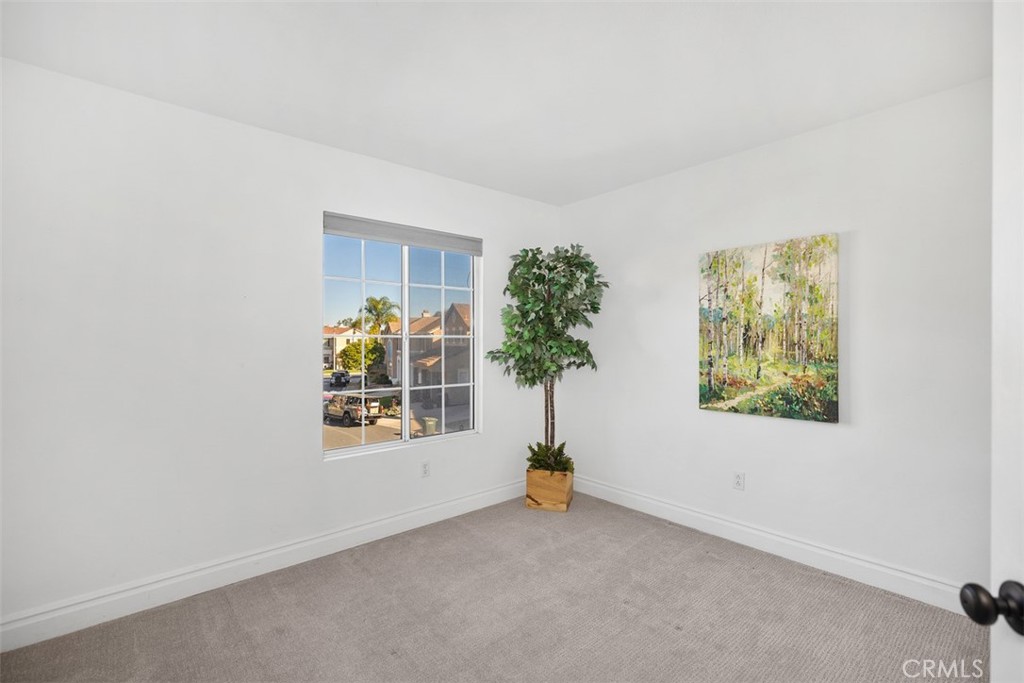 MLS #OC25266083 image #20