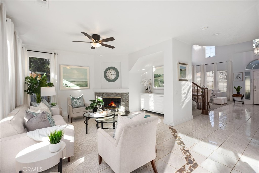 MLS #OC25266083 image #4