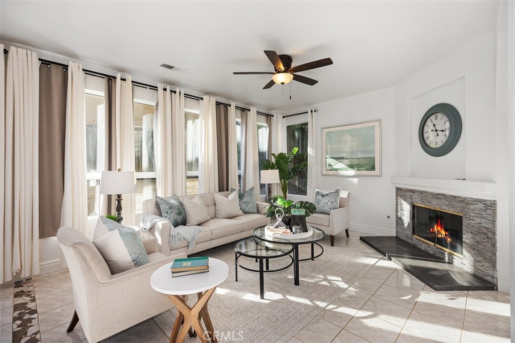 MLS #OC25266083 image #5