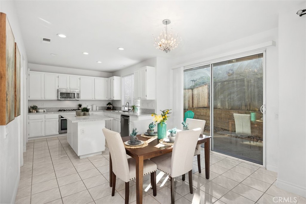 MLS #OC25266083 image #8