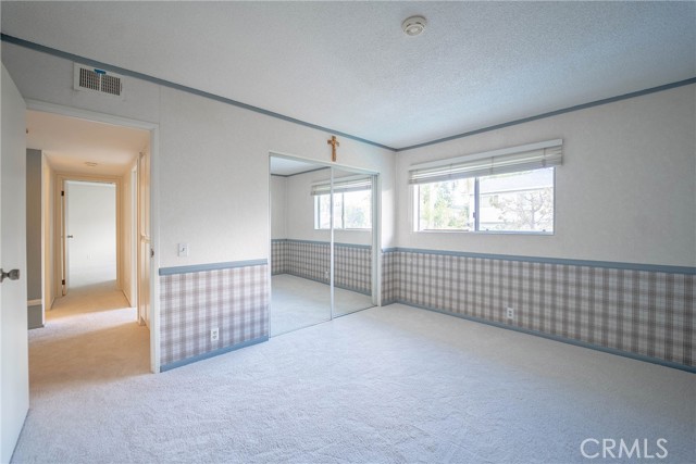 MLS #OC25266113 image #24