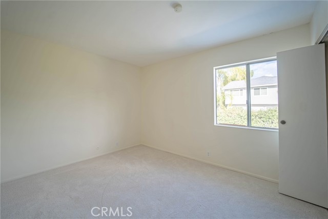 MLS #OC25266113 image #25