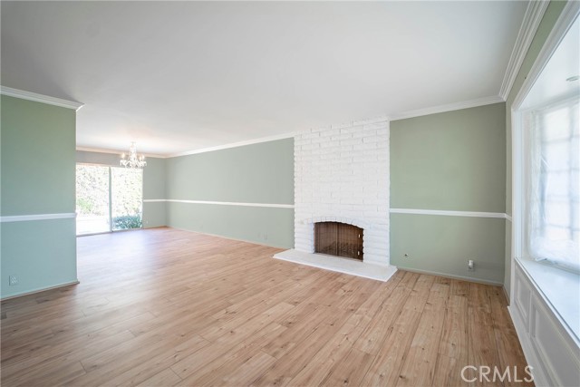 MLS #OC25266113 image #8