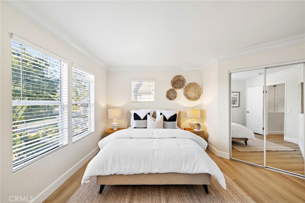 MLS #OC25266133 image #19