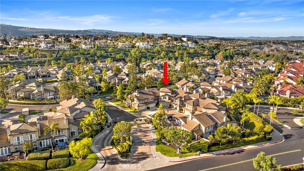 MLS #OC25266133 image #4