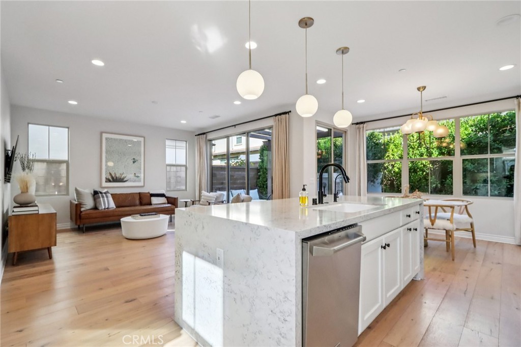 MLS #OC25266186 image #11