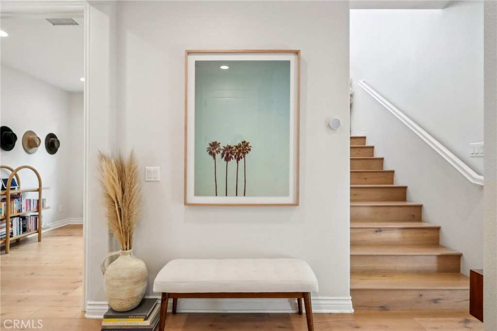 MLS #OC25266186 image #12