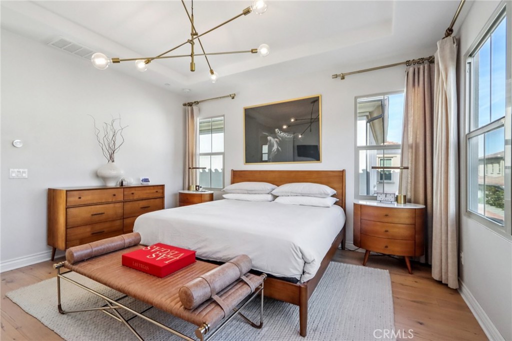 MLS #OC25266186 image #16