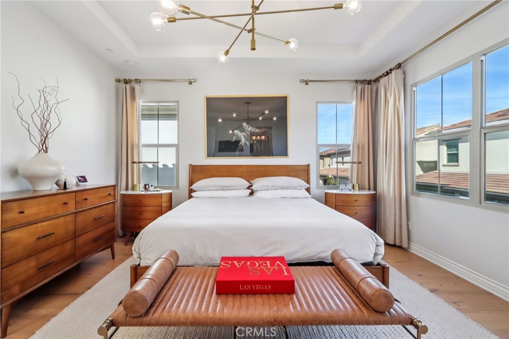 MLS #OC25266186 image #17