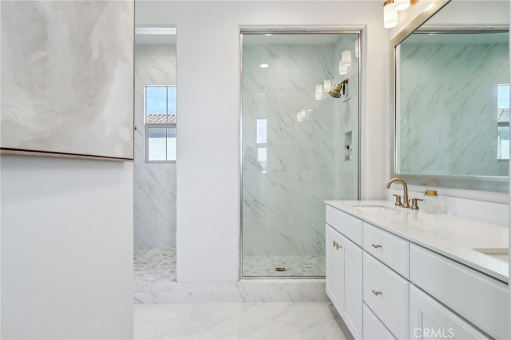 MLS #OC25266186 image #20