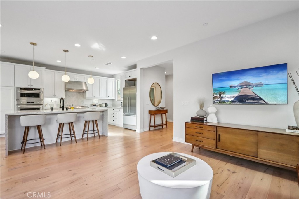 MLS #OC25266186 image #4