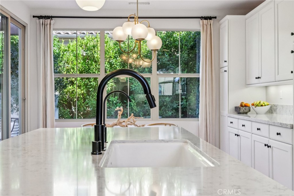 MLS #OC25266186 image #6