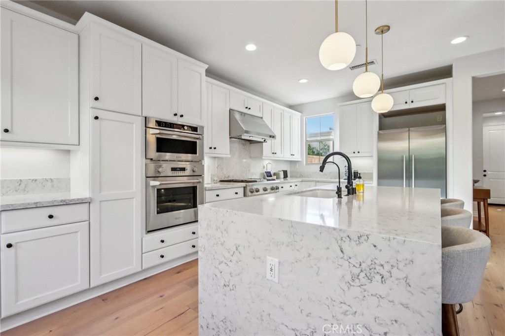 MLS #OC25266186 image #8