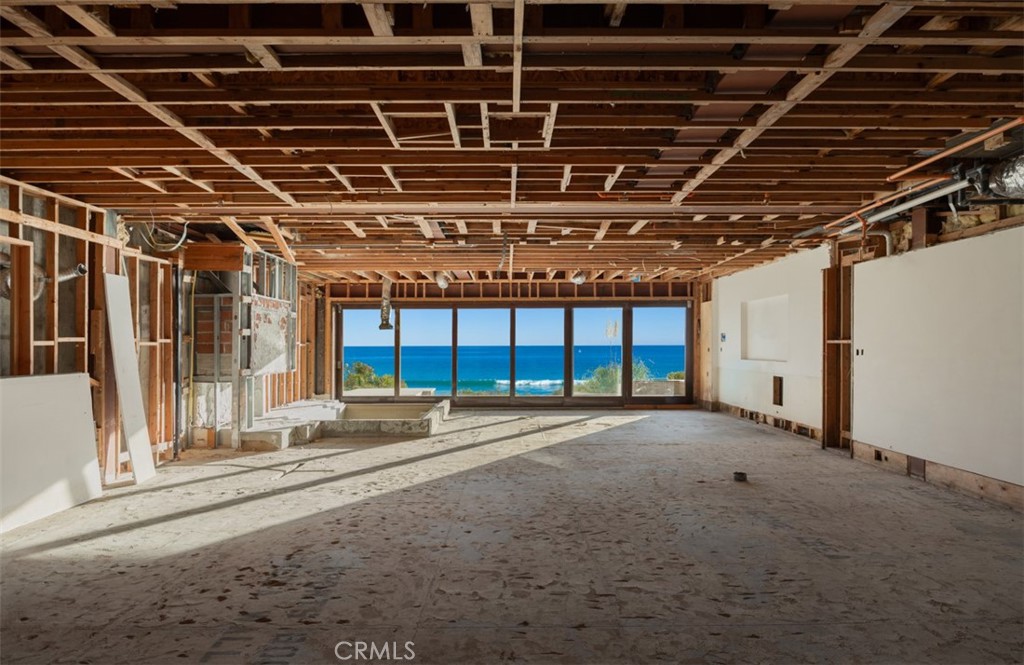 MLS #OC25266223 image #11