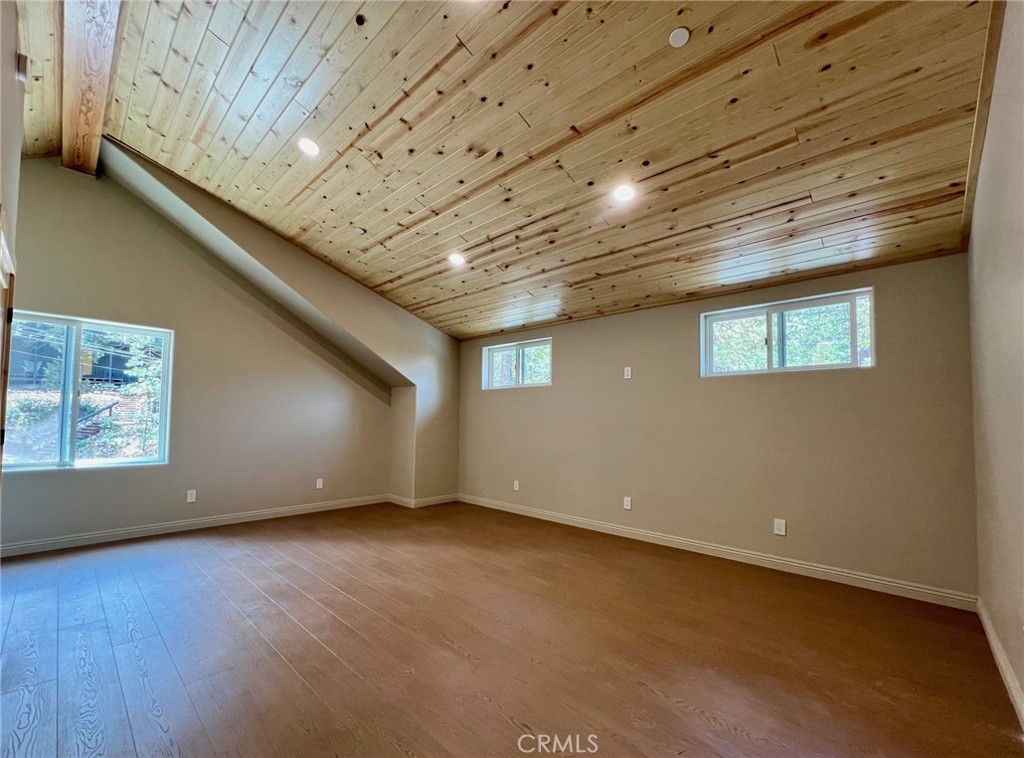 MLS #OC25266224 image #19