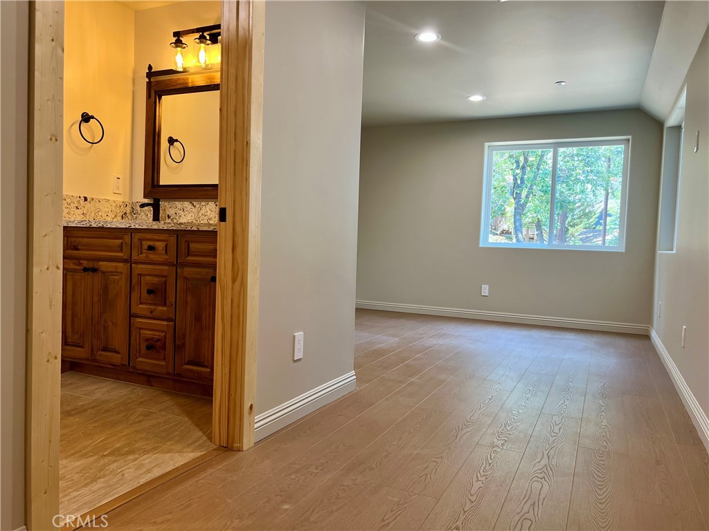 MLS #OC25266224 image #20