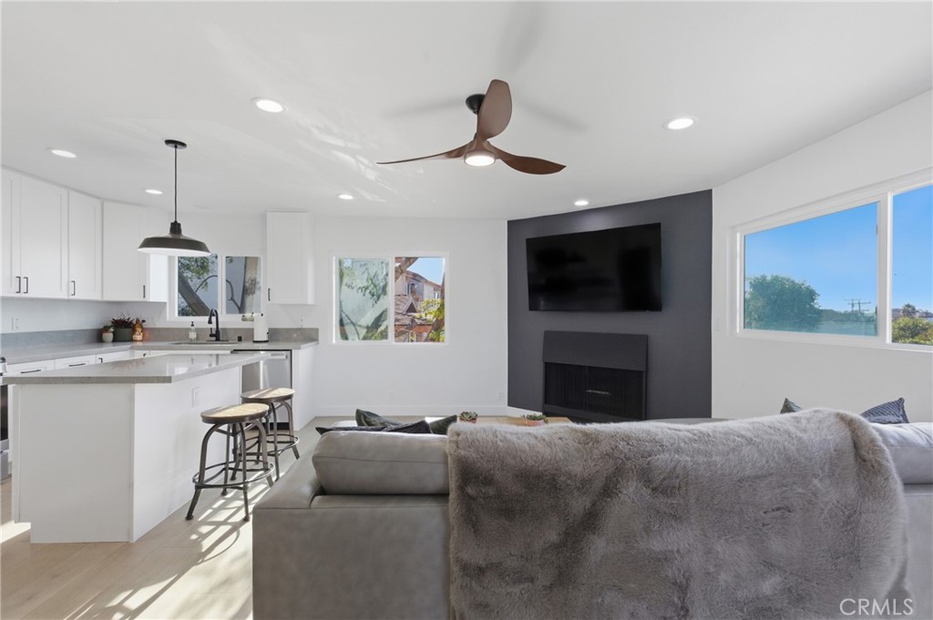 MLS #OC25266263 image #16