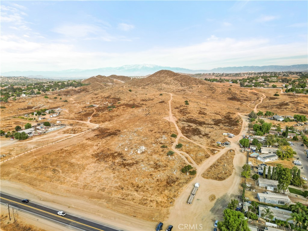 MLS #OC25266278 image #10